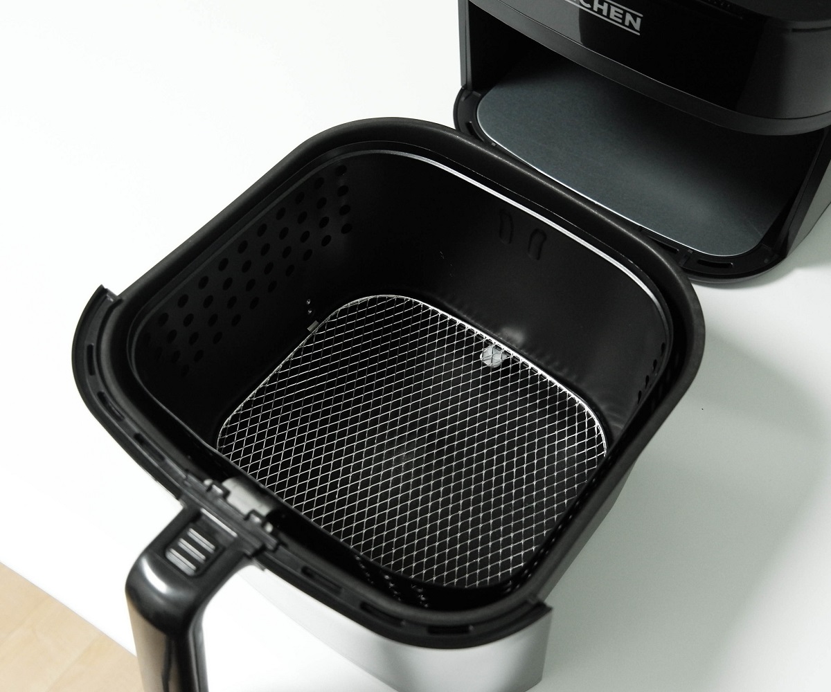 Saiba quais produtos e alimentos devemos evitar na panela Air Fryer; confira 5 exemplos