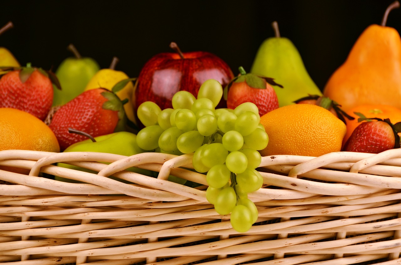 Conheça as frutas que devemos conservar apenas fora da geladeira; confira