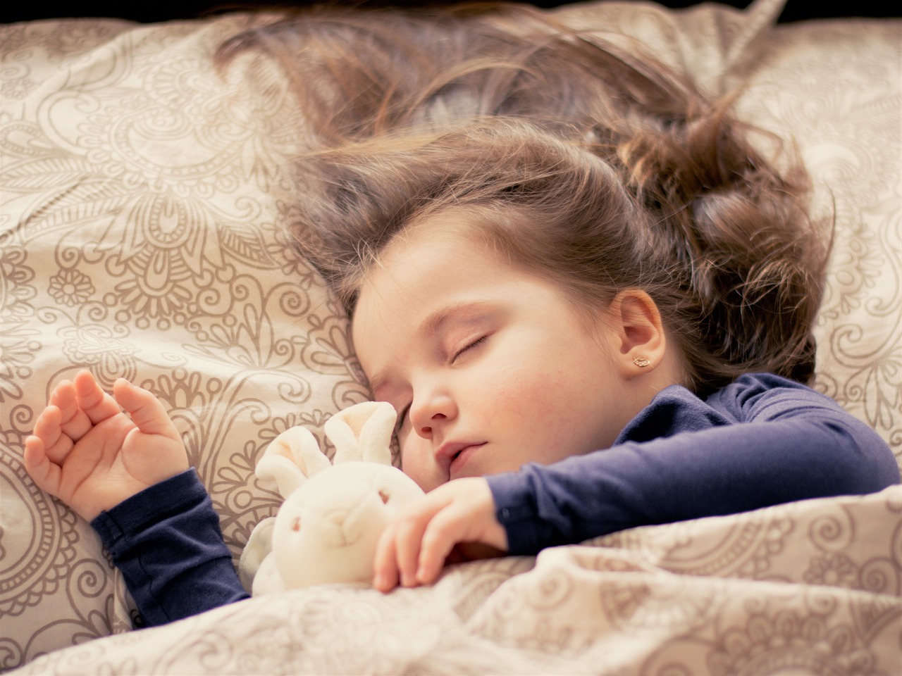  Quando é a hora certa de trocar o berço pela cama?