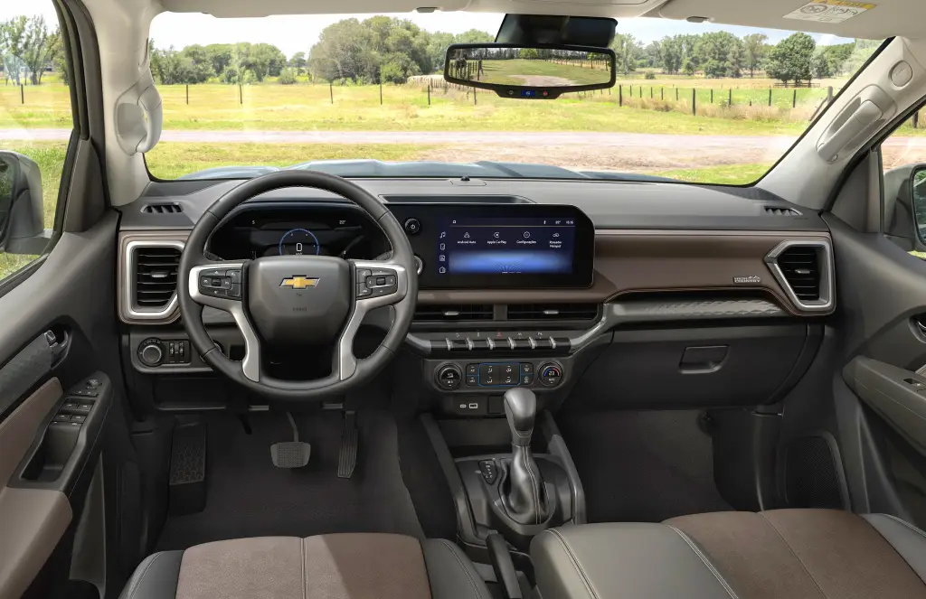 Chevrolet S10 2025: picape economiza 13% mais combustível para desafiar a Toyota Hilux