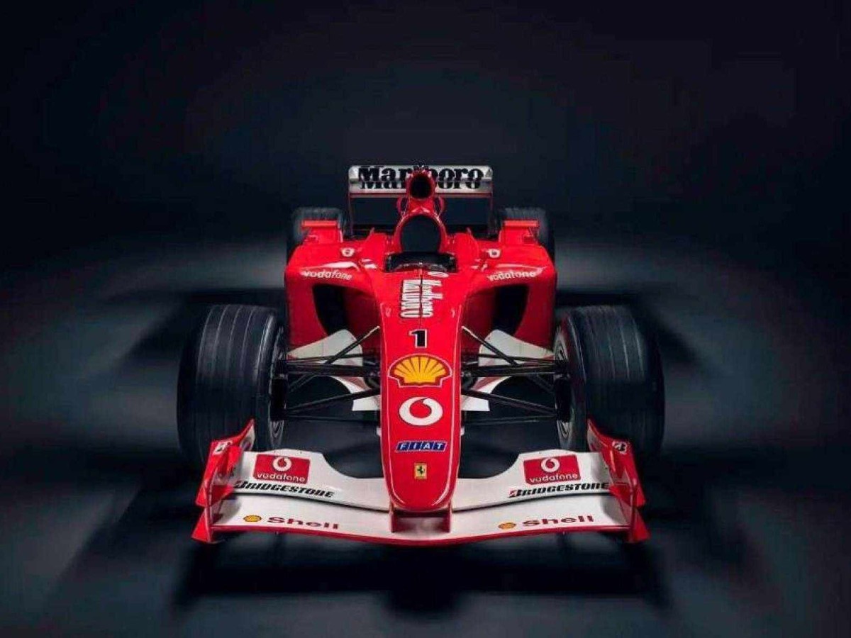 Ferrari pilotada por Schumacher vai a leilão; veja o valor do lance mínimo