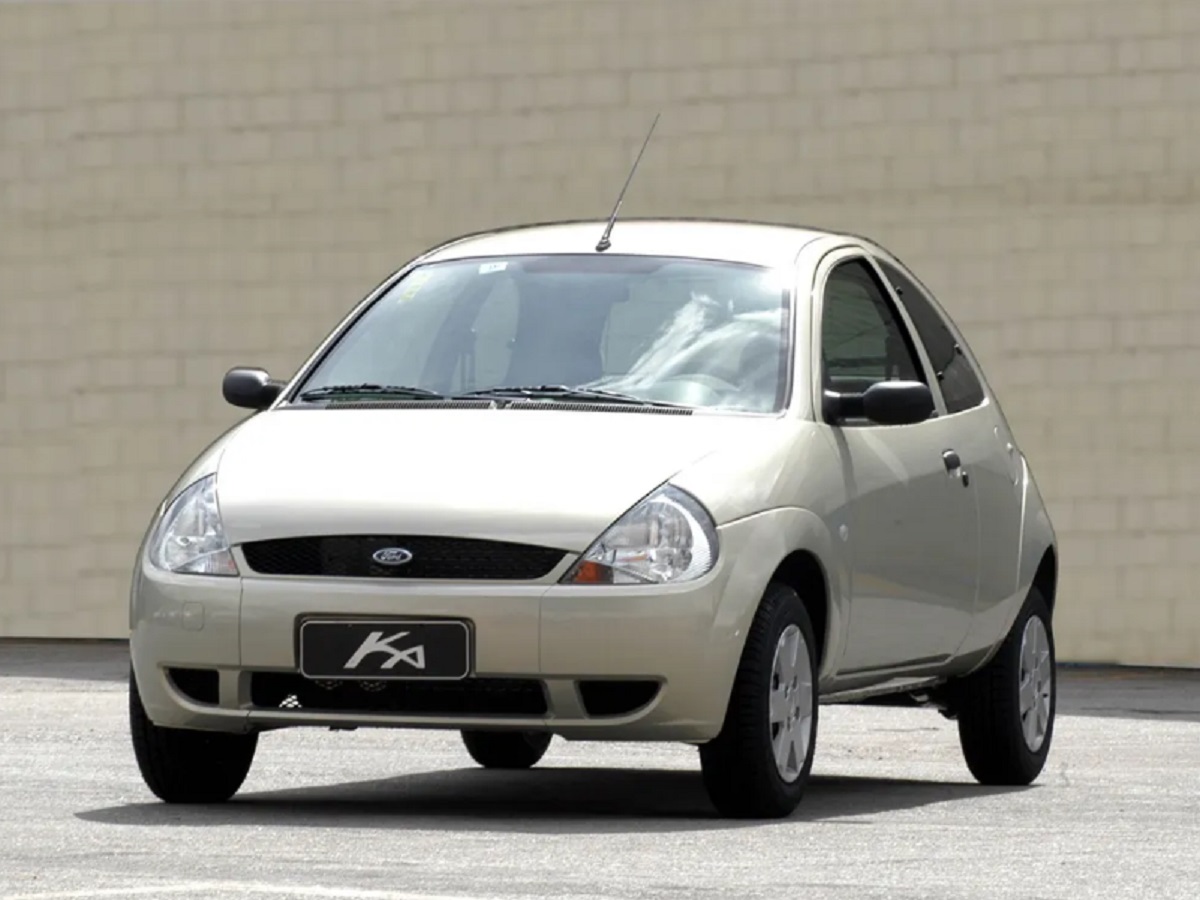 Carros usados de até R$ 20 mil: 5 opções confiáveis para colocar na garagem sem medo