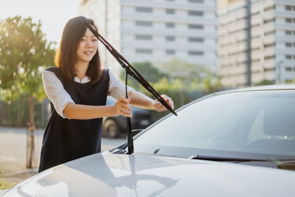 Por que levantar os limpadores de para-brisa é a melhor coisa que você faz no seu carro?