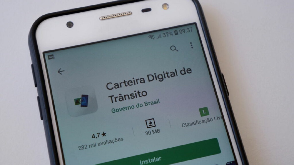 Como validar a CNH Digital no celular e evitar problemas em fiscalizações